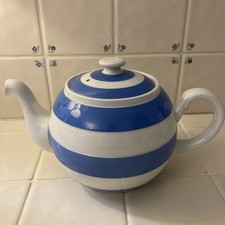T G Green Cornishware large Globe Teapot 2 1/2 pints