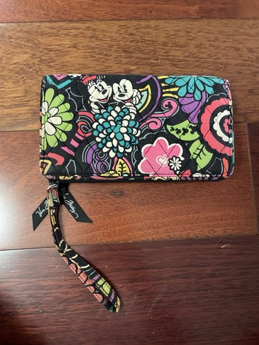 Vera Bradley Disney Parks Mickey's Magical Blooms Minnie Wallet Retired Rare B28