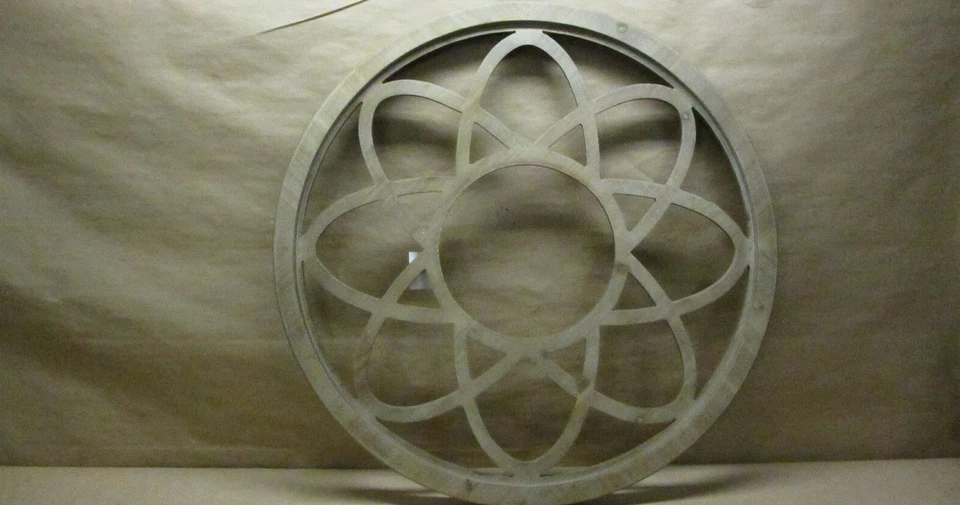 Mesa de cóctel Melvoir con tapa de vidrio - Southern Enterprises CK1109100 Foto 2 de 4