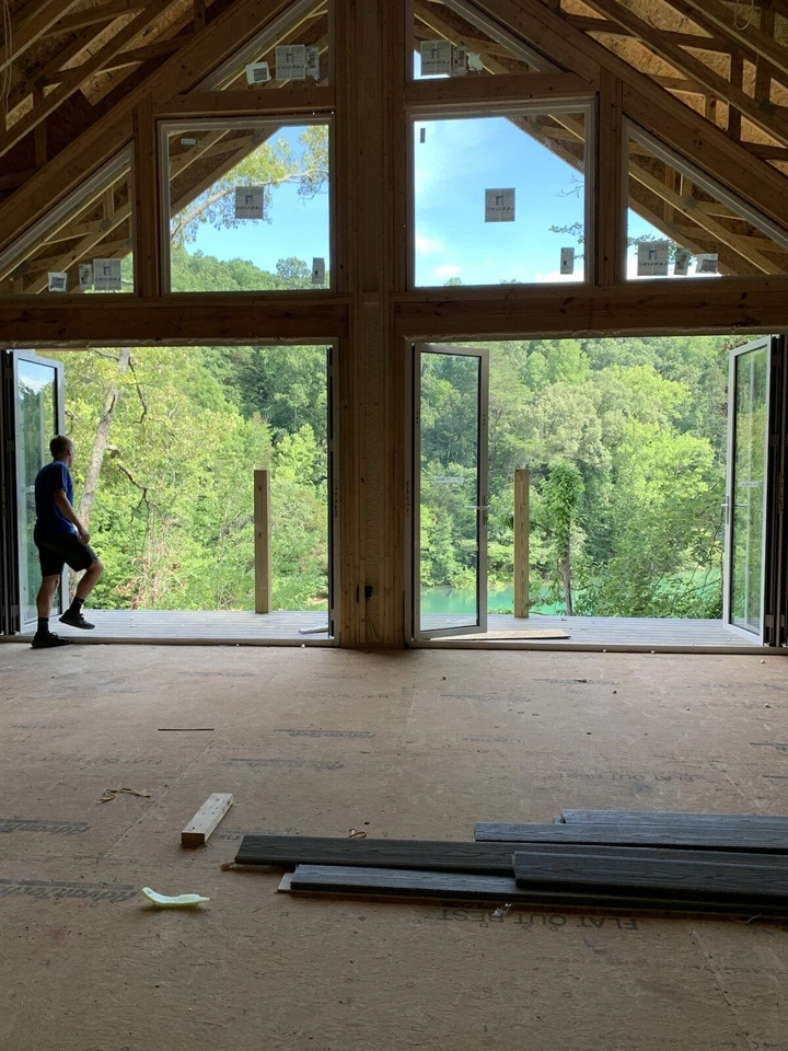 Puerta corredera plegable doble de aluminio para patio (varios tamaños) Foto 3 de 4