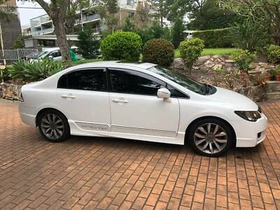 Rare 2010 White Honda Civic Sport Sedan Cars Vans Utes Rare 2010 White Honda Civic Sport Sedan