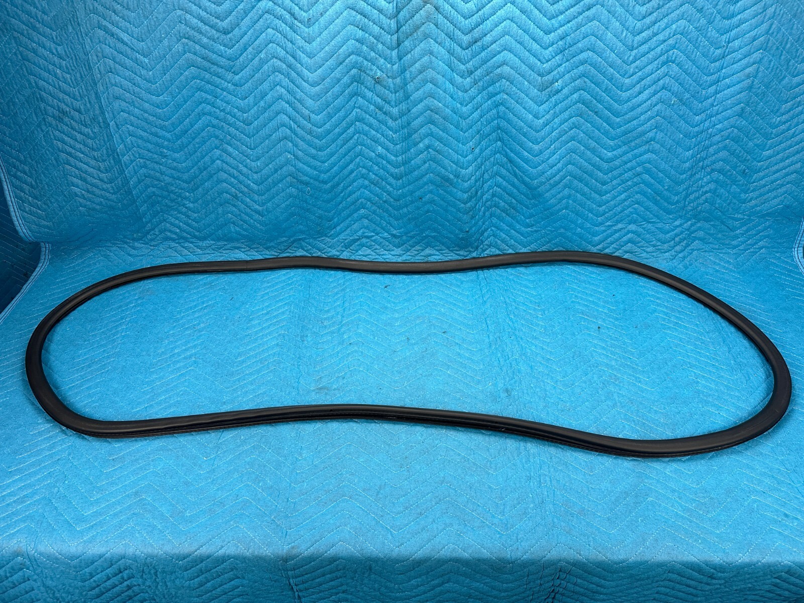 Bentley Flying Spur Rear Passenger's Door Inner Weatherstrip Seal 2006-2012 OEM