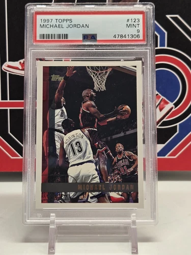 1997 TOPPS #123 MICHAEL JORDAN PSA 9 MINT