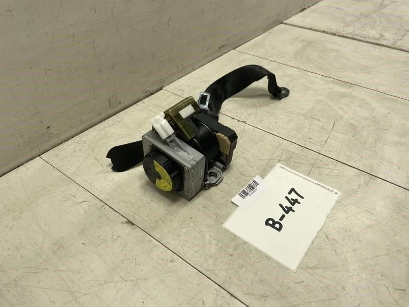 Volkswagen Passat V6 GLX 2004 cinturón de seguridad trasero derecho del lado del pasajero OEM+ Foto 3 de 4