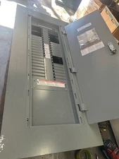 Square D NF Panelboard 250A 600V 3PH 4W MLO 42 Cir Main Lug Panel Indoor Encl