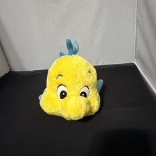 Disneyland Little Mermaid Flounder Ariel  s Fish Friend Plush 8  JZ57