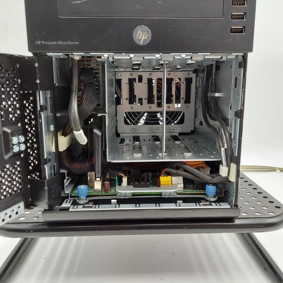 HP ProLiant HSTNS-5151 Micro server *NO HDD* - Image 3 of 4