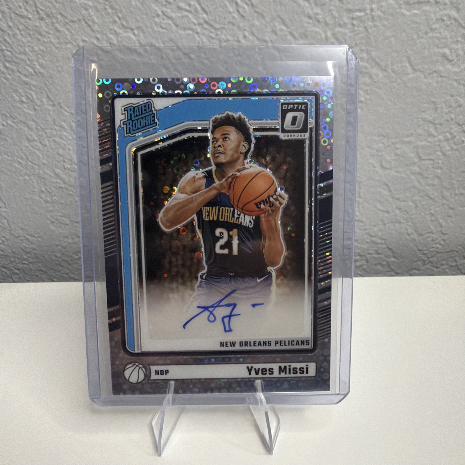 2024-25 Panini Donruss Optic - Yves Missi #342 Rated Rookie Auto Fastbreak Disco