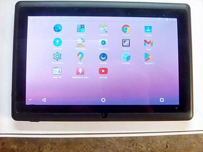 CHINESE 7 INCH TABLET NEW