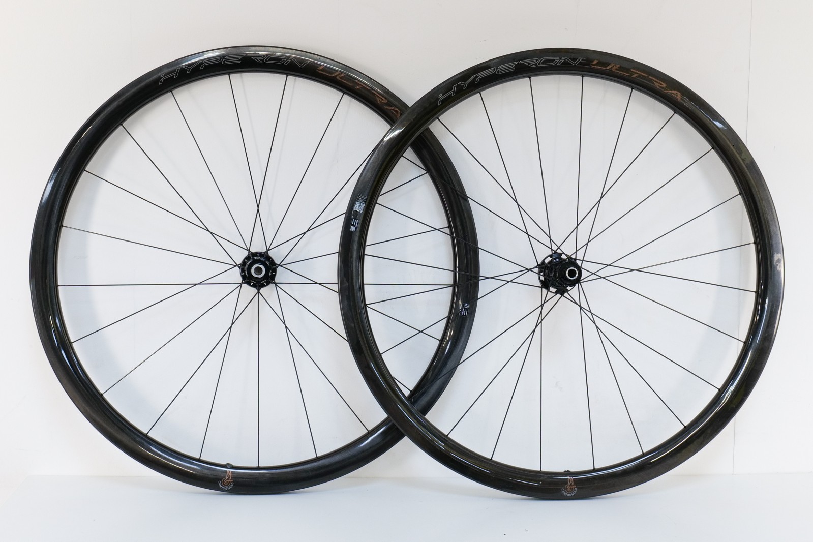Campagnolo Hyperon Ultra Disc Brake Carbon Wheelset Road Bike - Tubeless