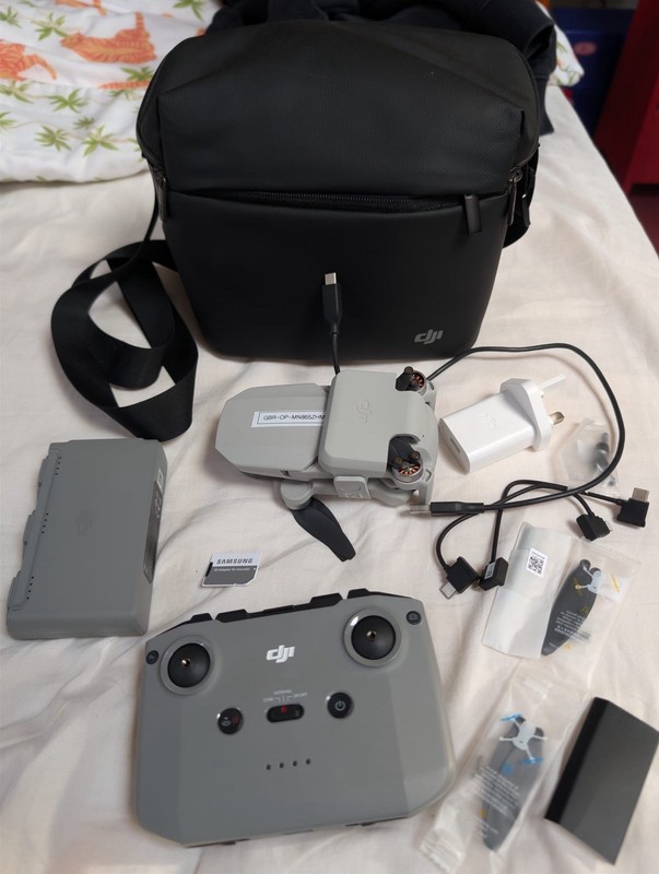 DJi Mini 2 Fly more Combo Drone