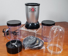 Magic Bullet Blender  Mixer Silver Blender w/attachments as shown MB1001B