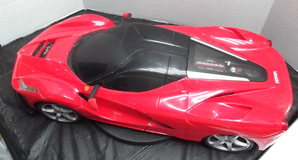 New Bright RC Sportscar Red Ferrari 9.6v No Battery No Remote - Image 2 of 4