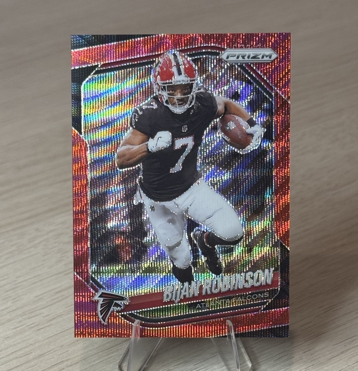 Bijan Robinson 2025 Panini Prizm Red Wave Prizm #96 Falcons /149
