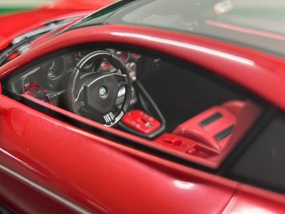 CULT 1/18 アルファロメオ ディスコ・ヴォランテ 2013 2色モデル Cult Models 1:18 Alfa Romeo Disco Volante 2013 Red Metallic Model