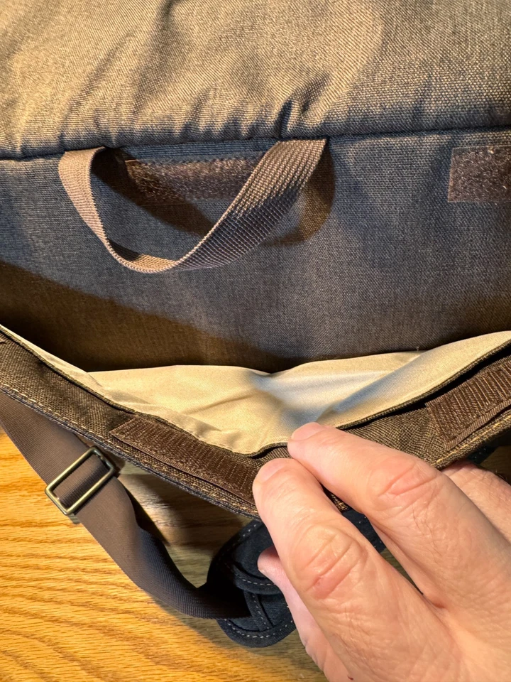 Bolsa de ombro Promaster para câmera grande veja fotos com fita métrica 452 - Imagem 3 de 4