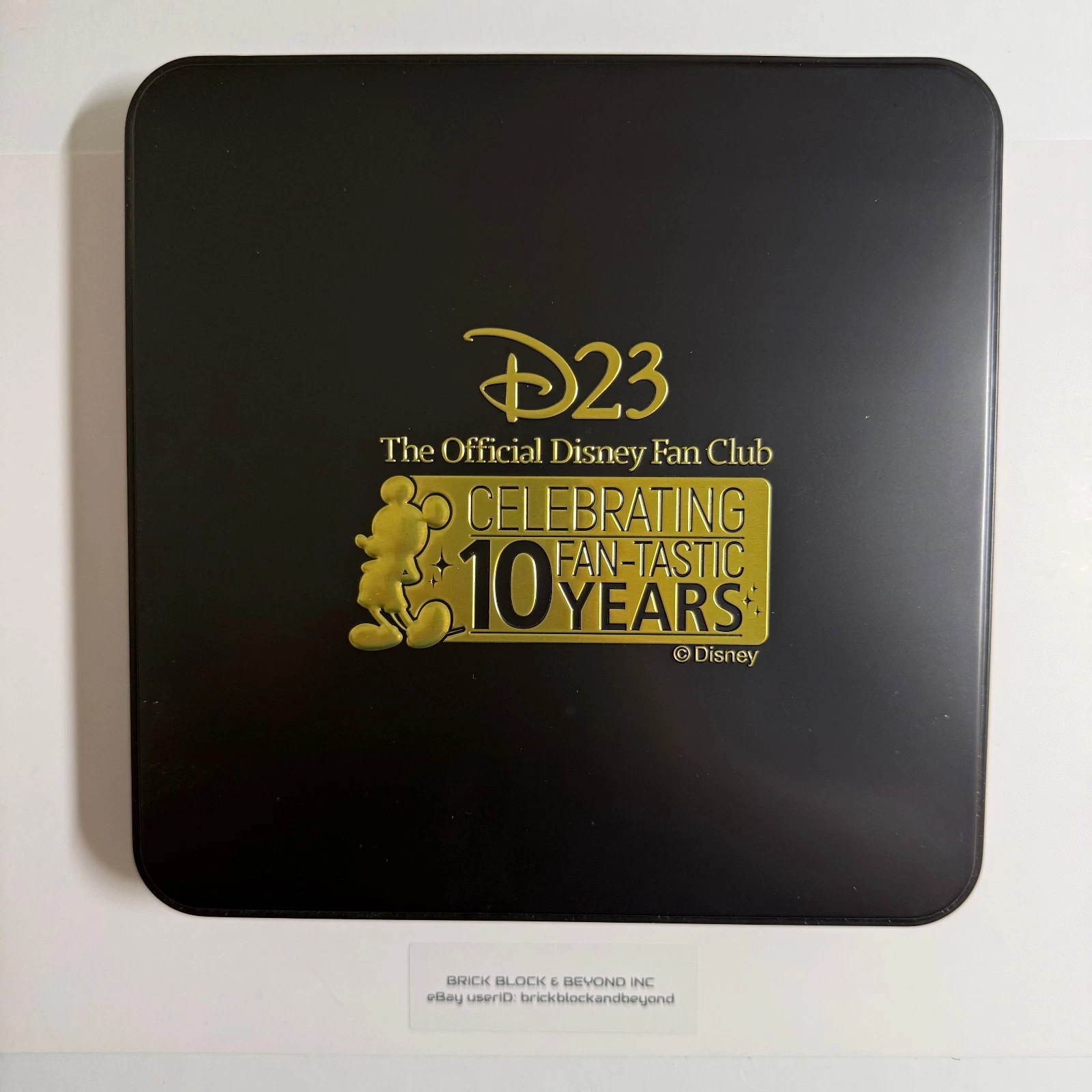 D23 Official Disney Fan Club Celebrating 10 Fan-Tastic Years Gold Member Pin Set