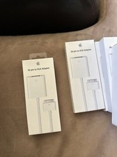 NEW APPLE 30 PIN TO VGA ADAPTER CABLE