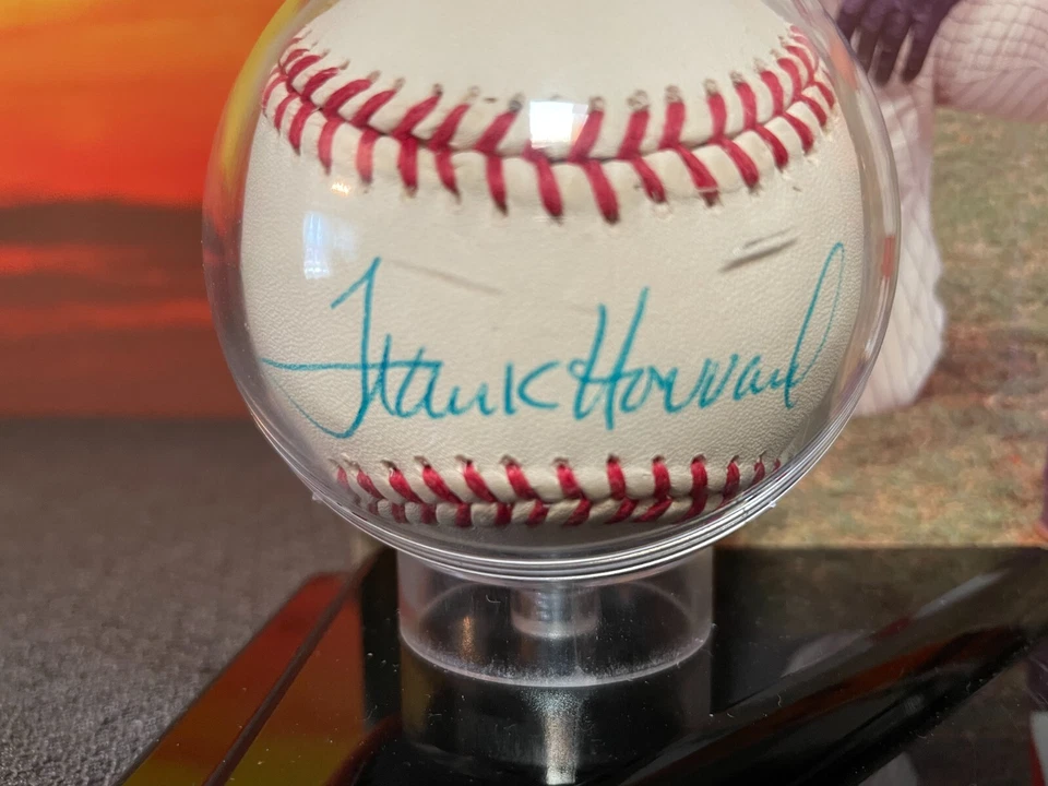 VINTAGE Autographed official MLB Ball  & early 8 x 10 Photo  SIGNED FRANK HOWARD - Image 2 of 3