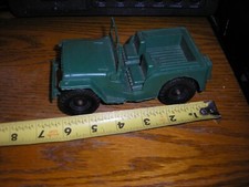 Vintage 6 1/4" long UNBRANDED Plastic Army Jeep CJ 5 6 7 Free SHIP