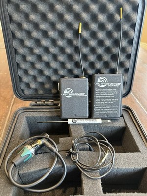 Lectrosonics UCR 100 UHF Receiver & Transmitter , M152 Lavaliere, Pelican Case
