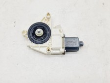 MERCEDES-BENZ B W246, W242 Fensterhebermotor vorne links A2469065100 21314515