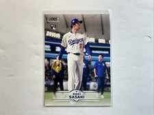 2025 Topps Stadium Club Roki Sasaki Base Rookie