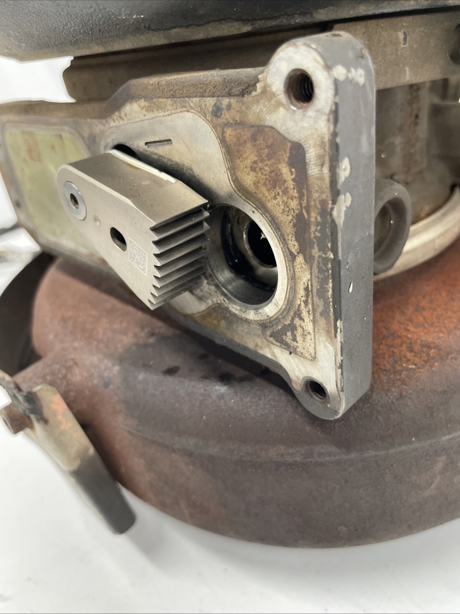 USED OEM Holset Cummins HE300VG Turbocharger w/o Actuator 5460634
