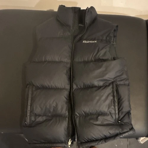 Marmot 700 Fill Down Puffer Vest Men’s S Black Full Zip Pockets - product listing photo
