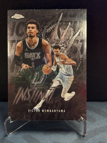 2025 Topps Chrome Victor Wembanyama Base (RAW)
