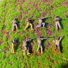 8Pcs 1:64 Mini Middle East Soldiers Figure Models Hobby Crafts Statues Miniature