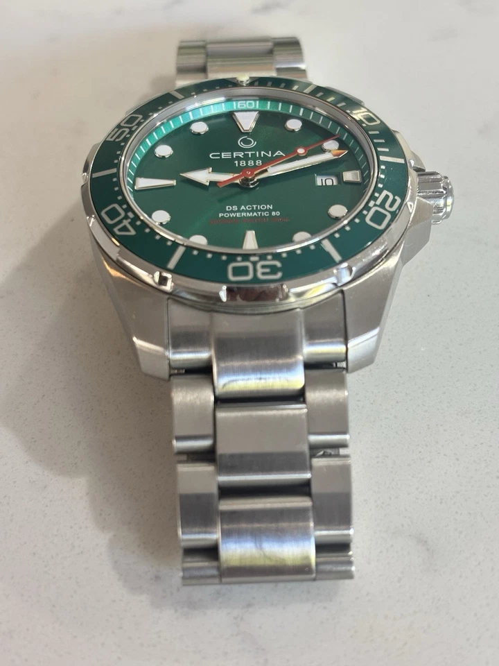 Green Certina Ds Action Diver 43mm Swiss Automatic Watch C032.407.11.091.00 - image 3 of 4