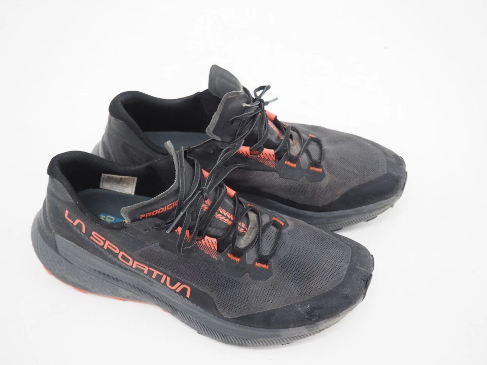 Zapato de Trail Running La Sportiva Prodigio US 9.5 EUR 42.5 Carbono/Tomate Cereza  Foto 2 de 4