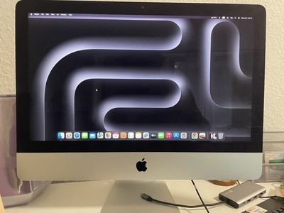 Apple iMac 21,5  4K (2019) | i7 | 16GB | 32GB SSD | 1TB HDD