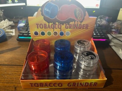 2'' PLASTIC GRINDERS 4 PIECE PRICED TO SELL FAST DEALER LOT OF 12