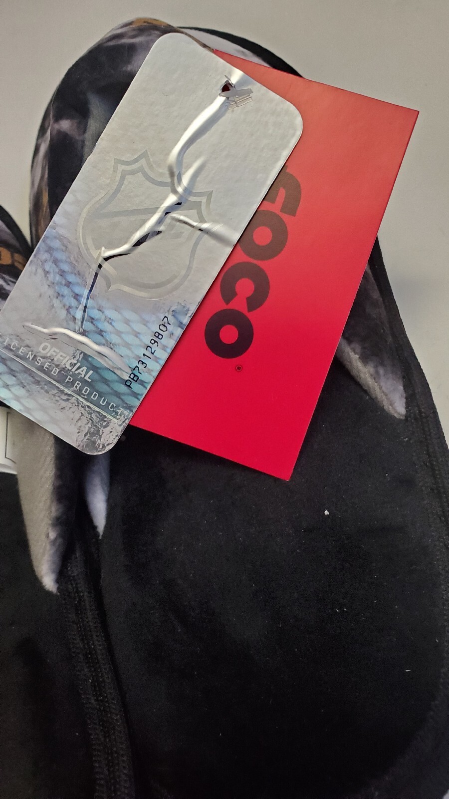 PANTOFOLA D’ORO Vegas Gol Knights ciabatte donna grandi 9 10 licenza NHL OTTIME CONDIZIONI NUOVE CON ETICHETTE