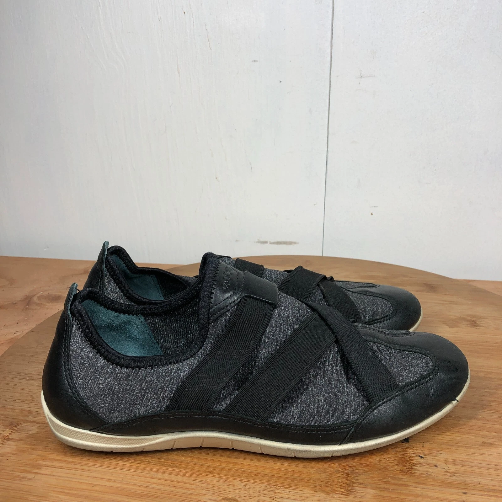 Scarpe Ecco 38 donna 7 sneakers slip on nere da passeggio casual leggere