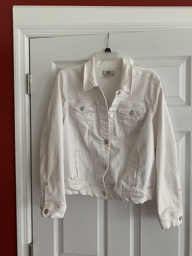White denim jacket by Vintage American Blues L