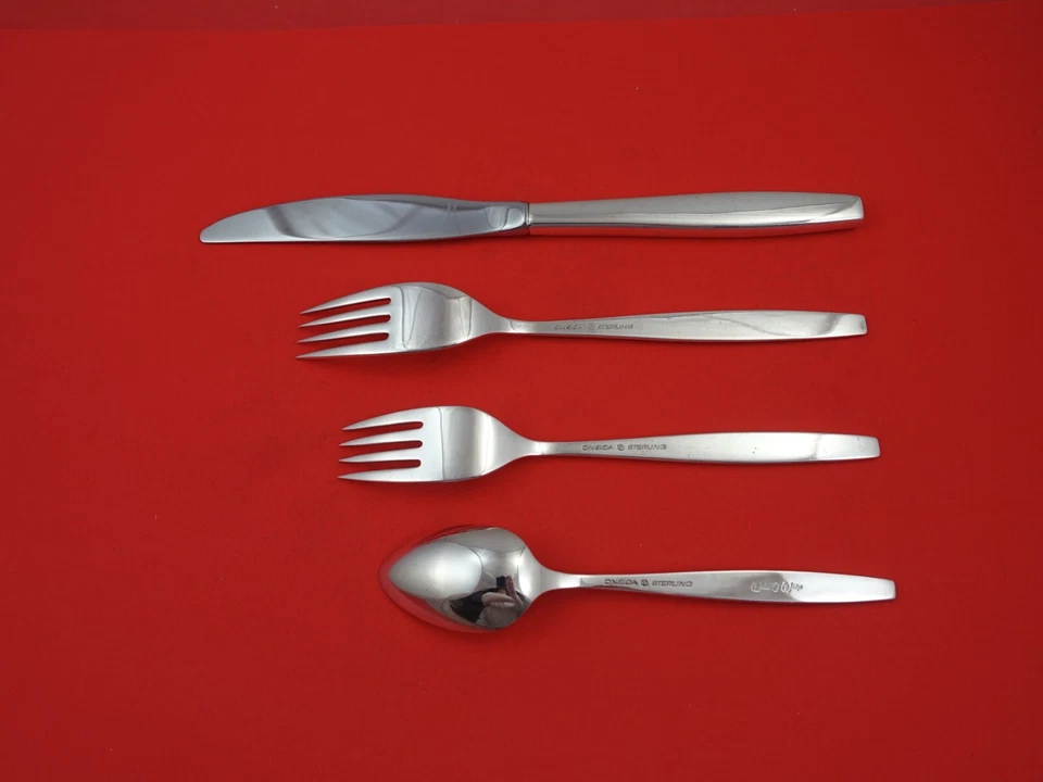 Will-O-Wisp by Oneida Sterling Silver Regular Size Place Setting(s) 4 - Piece - Image 2 of 3