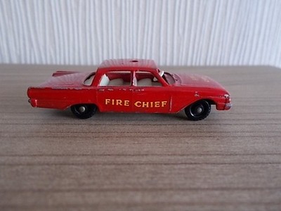 MATCHBOX Nr.: 59 Ford Fairlane ''Fire Chief''