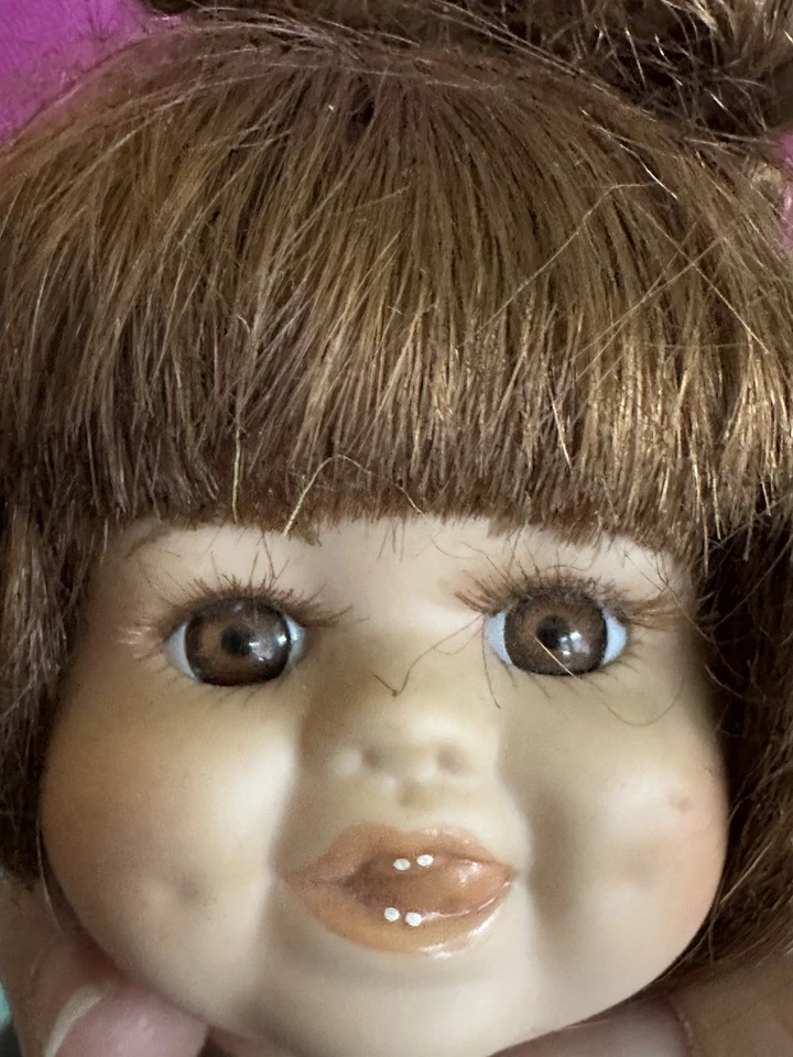 Cabeza de muñeca de cerámica de porcelana vintage, cabello castaño, ojos marrones, pestañas Foto 2 de 4