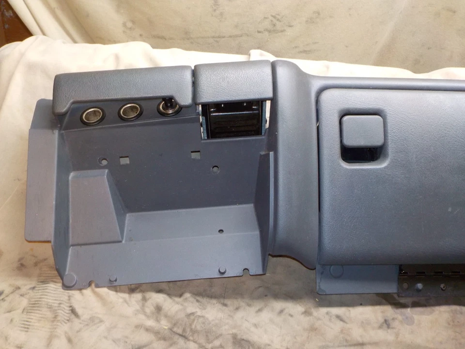 00-02 Chevy Silverado 2500 Graphite glove box dash bezel w ashtray outlets - Image 3 of 4