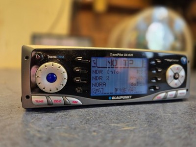Autoradio BLAUPUNKT TravelPilot DX-R70. DIN1