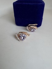 Bellissimi orecchini timbrati 585rg, ametista, arrotolati, 4,5 grammi, nuovi