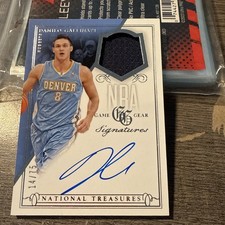 DANILO GALLINARI 2013-14 NATIONAL TREASURES NBA GAME GEAR AUTO RELIC #14/75