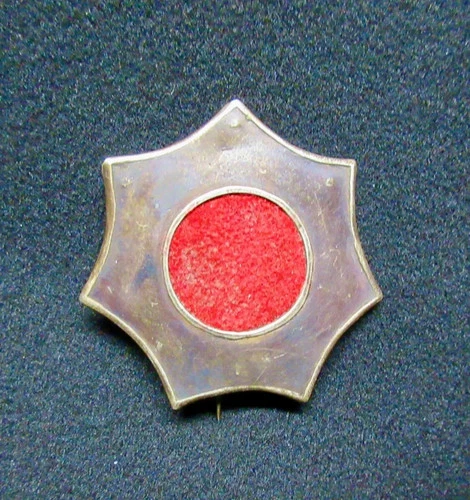 Civil War Era - Original  Silver   Hancock's Corps - 1st Division Badge