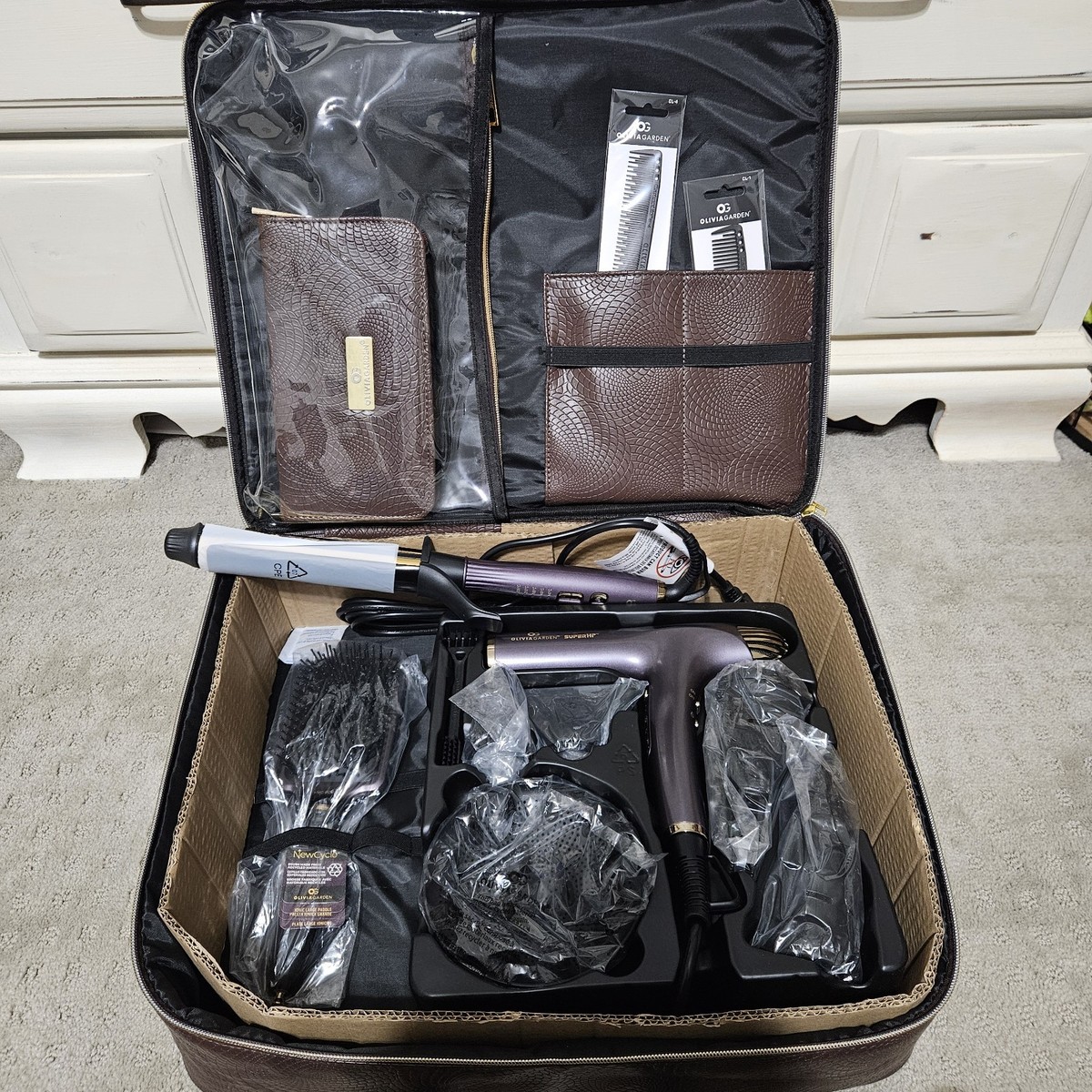 【非売品】GLAY LIFE カード　トランク　【ペアセット】 Olivia Garden LTD ED Deluxe Stylist Kit Carry Bag Hair Dryer
