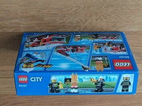 LEGO CITY 60107 THE FIRE TRUCK WITH NEW LADDER AND SEALED