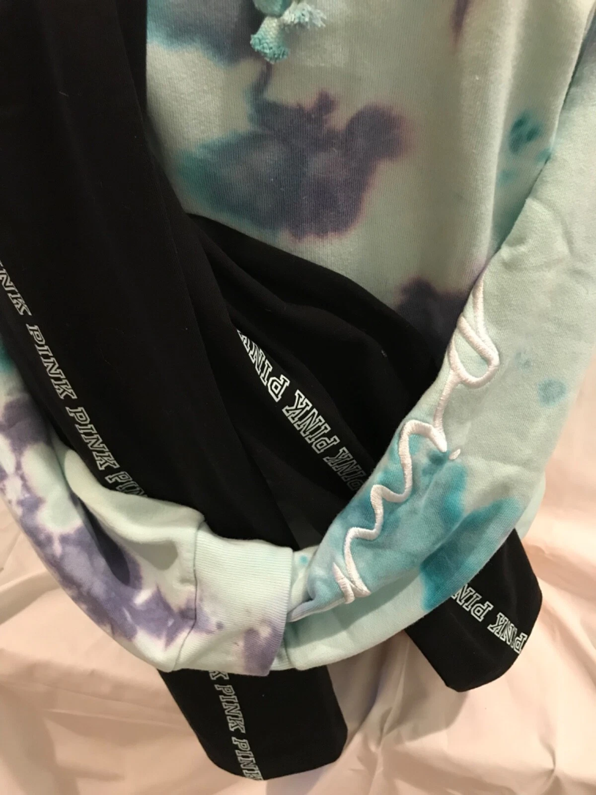 UNDERCOVER Victorias Secret rosa campus pullover felpa con cappuccio e leggings SET 2 PEZZI M XXL NUOVO CON ETICHETTE Tiedye