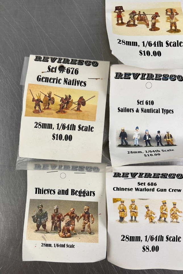 Reviresco 28mm 1/64 Miniatures Safari Bearers, Natives, Thieves, Cannon Etc - Image 2 of 4